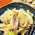 banbonmama's cooksnap of when they made キャベツとあさりの酒蒸し.