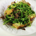 クッククリリン026's cooksnap of when they made 豚こまと厚揚げと豆苗のオイめん炒め.
