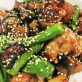 こま1018's cooksnap of when they made ☆鶏ももと夏野菜のこく旨炒め物☆.