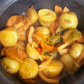 yasu_ha's cooksnap of when they made 簡単☆じゃが芋とさつま揚げの煮物.