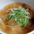 ちくわ君's cooksnap of when they made にんにく風味が決め手～＊もやしの味噌汁＊.