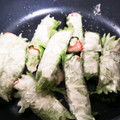 くむちん's cooksnap of when they made カニかまのシソ巻き天ぷら.
