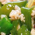 彩ごはん備忘録's cooksnap of when they made 甘辛そぼろのとろみピーマン.