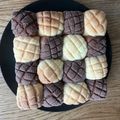 おちょこもも's cooksnap of when they made おやつに♪チョコメロンちぎりパンHB生地.