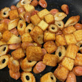 〜ママ〜's cooksnap of when they made 厚揚げとちくわのごま風味照り焼き☆.