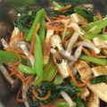 サーフブレイド's cooksnap of when they made 小松菜と油揚げの辛子和え.