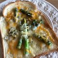かずくん☆'s cooksnap of when they made じゃこマヨトーストアスパラのっけ☆.