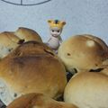 HALYUI's cooksnap of when they made HBでღレーズン入りプチフランス.