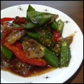 麻's cooksnap of when they made 簡単すぎるオクラと豚肉炒め.