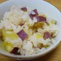 ELLI★'s cooksnap of when they made 簡単★ほくほく★さつまいもごはん.
