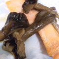 ユーロン's cooksnap of when they made 鮭とキノコの和風ムニエル.