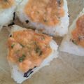 ＊ｈａｎａｃａｆｅ＊'s cooksnap of when they made ✿鮭の味噌マヨ焼きおにぎり✿.