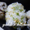 yukiはぴ's cooksnap of when they made 旨味だし☆おにぎりｻﾝ.