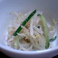 京美人's cooksnap of when they made ごま油で美味しい★もやしとキュウリ.