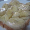 おにぎりママ's cooksnap of when they made お寝坊さんのお目覚めバナナトースト.