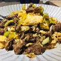 かなぽん☆☆'s cooksnap of when they made 簡単♪美味しい♡牛肉のニラ玉炒め.