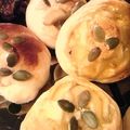 mkmay11's cooksnap of when they made 簡単♪ふわふわ✿ソーセージのお花パン✿.