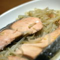 ju_10's cooksnap of when they made 鮭のもやし蒸し.