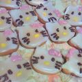 ひとにゃんこ's cooksnap of when they made プレゼントに★キティのアイシングクッキー.