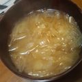 サーフブレイド's cooksnap of when they made キャベツと玉葱の味噌汁.