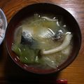 Ruriluru's cooksnap of when they made 捨てないで☘️鯖缶の残り汁de味噌汁.