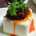 ＴＯＭＯＷＡＴ's cooksnap of when they made 食べるラー油で中華風冷奴♪.