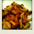 Ｅ－１０'s cooksnap of when they made 鶏皮とシメジのぷゆぷゆ炒め.