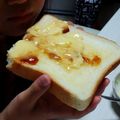 ぱふ's cooksnap of when they made ファミマ窯出しプリントースト.