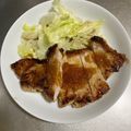 MEME72's cooksnap of when they made ガッツリ肉料理★豚テキ和風玉ねぎ甘辛だれ.