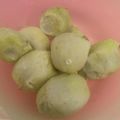 のりぞ～♪'s cooksnap of when they made 簡単に☆里芋の皮をむいちゃおう♪.