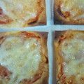 ☆★ひよこ★☆'s cooksnap of when they made シュウマイ皮でもピザできた～♪.