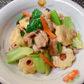 ☆３匹の子ぶた☆'s cooksnap of when they made ちくわぶ&青梗菜&豚こま肉の中華炒め.