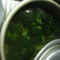 ＭＯＭＯパンダ's cooksnap of when they made おいしくブロッコリーをゆでる方法.