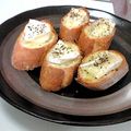ゆっちぇとまましゃん's cooksnap of when they made ガーリックチーズトースト.