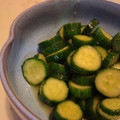 ちゃかちゃかちゃん's cooksnap of when they made 簡単*きゅうりの辛子漬け.