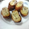 ゆっちぇとまましゃん's cooksnap of when they made ガーリックチーズトースト.