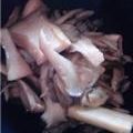 くるもんちゃ's cooksnap of when they made 簡単！キノコのガーリックバター炒め.