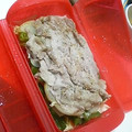yukoahi's cooksnap of when they made ルクエ☆豚バラと野菜蒸し〜ガリマヨで〜.