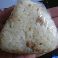 SKY97's cooksnap of when they made 和風ツナマヨおにぎり～我が家の味付け.