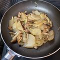 クックQT23CK☆'s cooksnap of when they made 簡単♬豚こまと長芋のオイスター炒め.