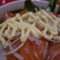 megu_52002's cooksnap of when they made サーモンの刺身　～オニオンマヨ～.