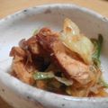 まきーころ's cooksnap of when they made 蒸し鶏とキャベツのにんにくレモンマリネ.