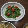 よちりん's cooksnap of when they made スナップえんどうとトマトのガーリック炒め.