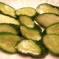 tomokoshiawase's cooksnap of when they made きゅうりのカラシ漬け.