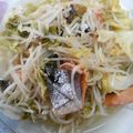 ｺｱﾗ's cooksnap of when they made 塩鮭とキャベツの昆布茶煮.