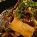 hatocoto's cooksnap of when they made 牛肉ときのこのピリ辛みそ炒め.