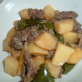 monemaruku's cooksnap of when they made 牛肉とじゃがいもの炒め煮.
