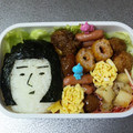 みぅちゃび's cooksnap of when they made 幼稚園児の超簡単キャラ弁☆野口さん・・・.
