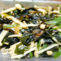 シャンプーハット's cooksnap of when they made えのきわかめの梅ごま炒め.