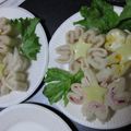 tomotin30's cooksnap of when they made キャラ弁☆お花ロールサンド✿.